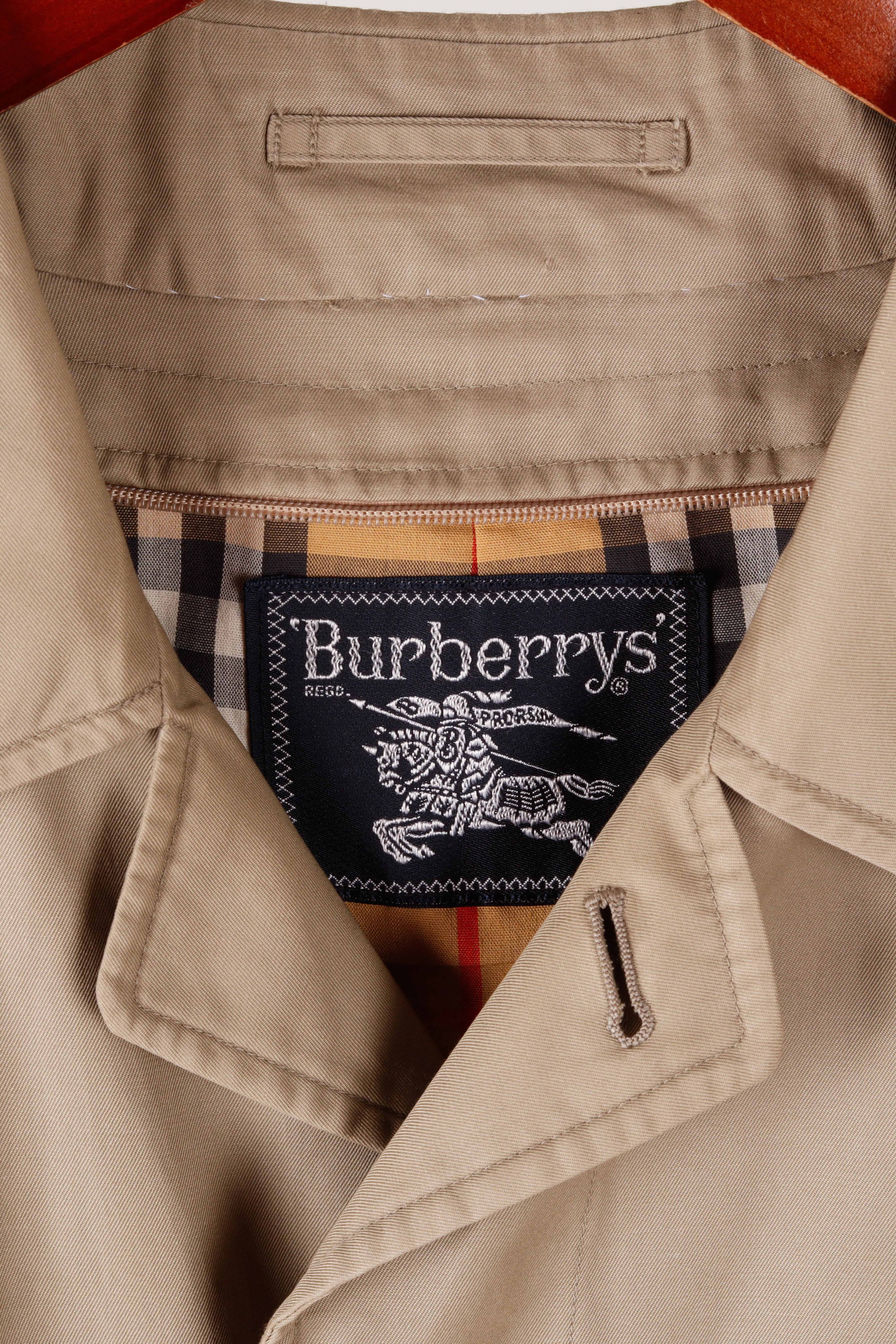 90's Burberry 'Closed Button' Trench Coat Beige