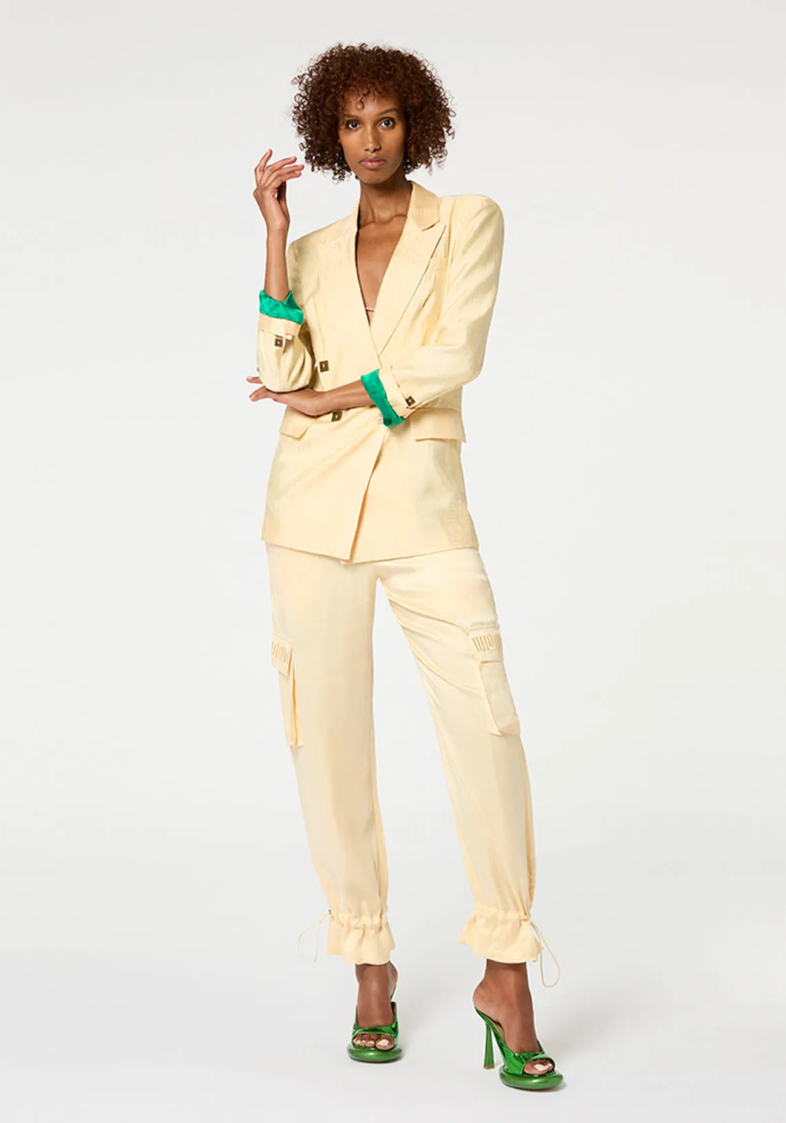 CREME JACQUARD BLAZER