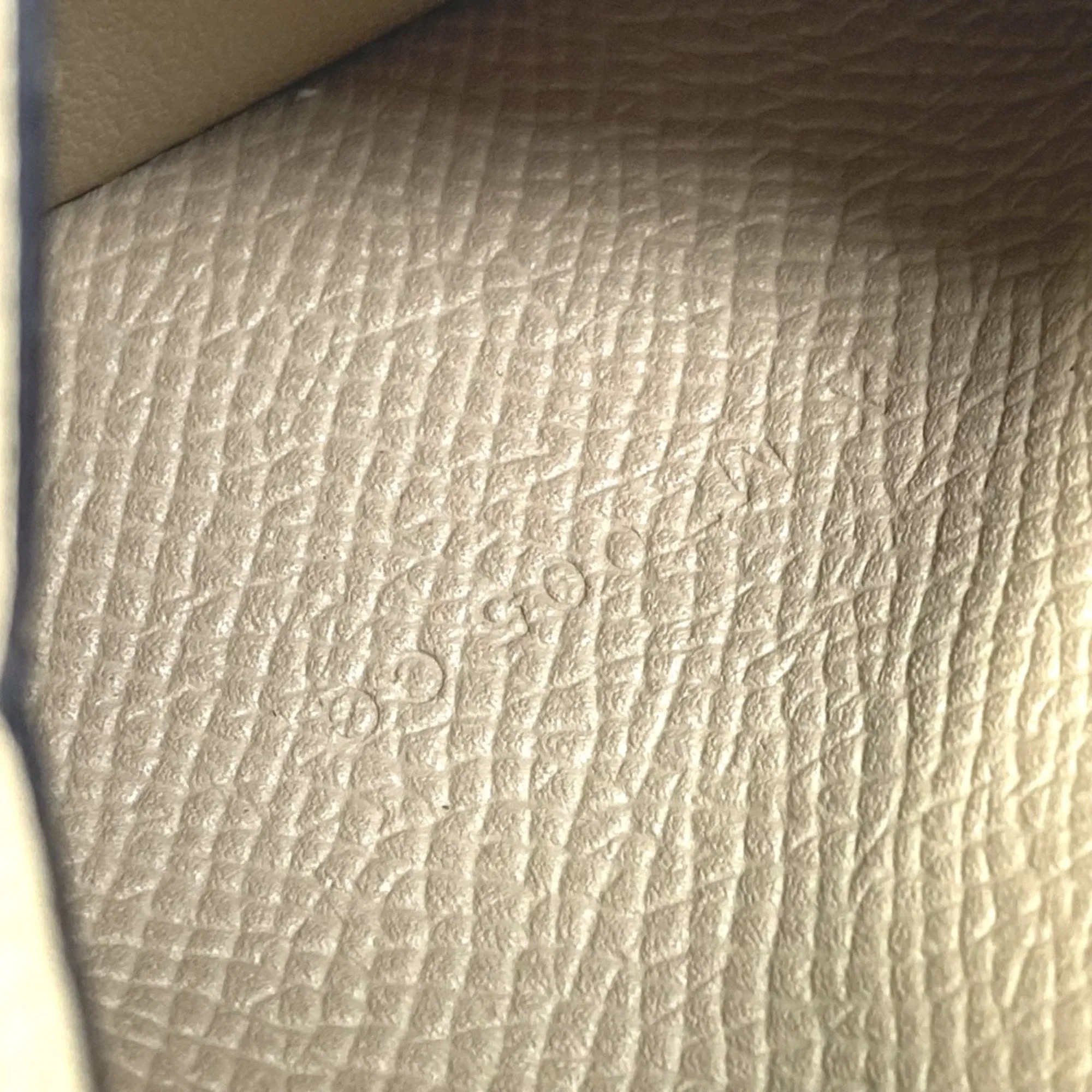 Herms Barn Beige Leather Accessories